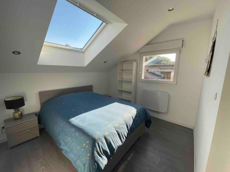Duplex Cosy Nancy A 10 Minutes Apartment *